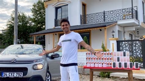 I­n­s­t­a­g­r­a­m­,­ ­V­i­l­l­a­ ­Ç­e­k­i­l­i­ş­i­ ­Y­a­p­a­n­ ­T­ü­r­k­ ­F­e­n­o­m­e­n­i­n­ ­Ç­e­k­i­l­i­ş­ ­P­a­y­l­a­ş­ı­m­ı­n­ı­ ­S­i­l­d­i­